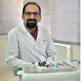دکتر محمد عاطفت متخصص ایمپلنت در اصفهان